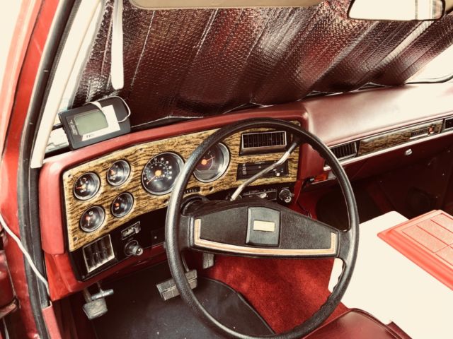 1976 Red Chevrolet C-10 Crew Cab Pickup