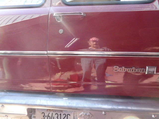 1976 GMC Suburban Wagon