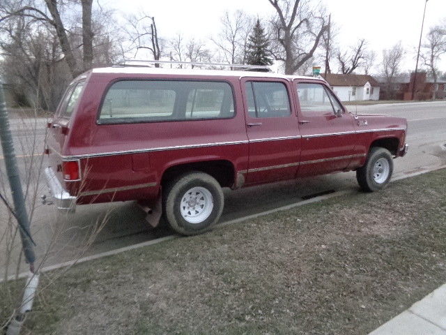 1976 GMC Suburban Wagon