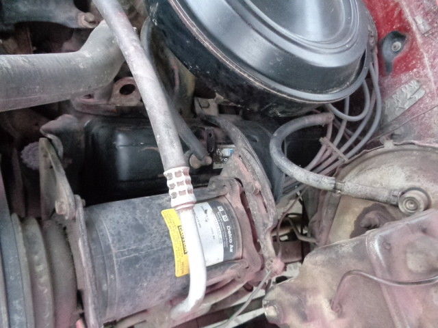 1976 GMC Suburban Wagon