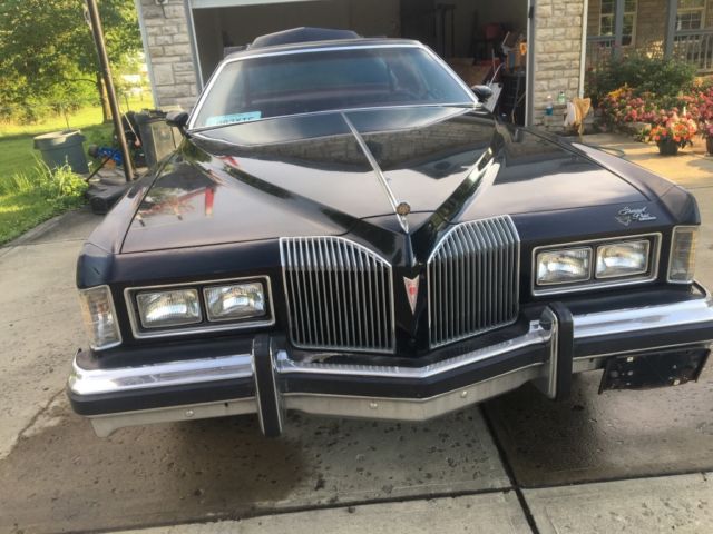 1976 Black Pontiac Grand Prix Coupe