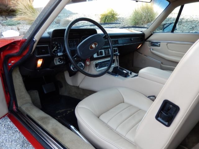 1976 Red Jaguar XJS 2dr Coupe
