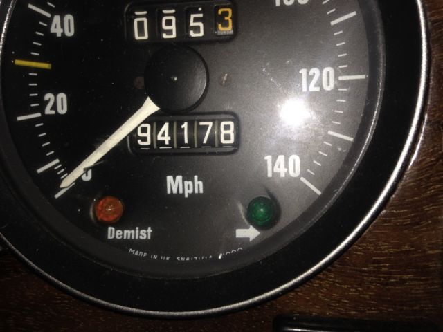 1976 British Racing Green Jaguar XJ6 Sedan