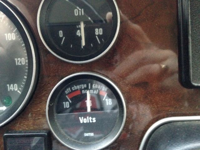 1976 British Racing Green Jaguar XJ6 Sedan