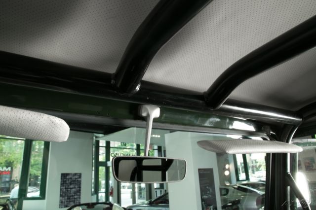 1976 Green Toyota FJ40 SUV