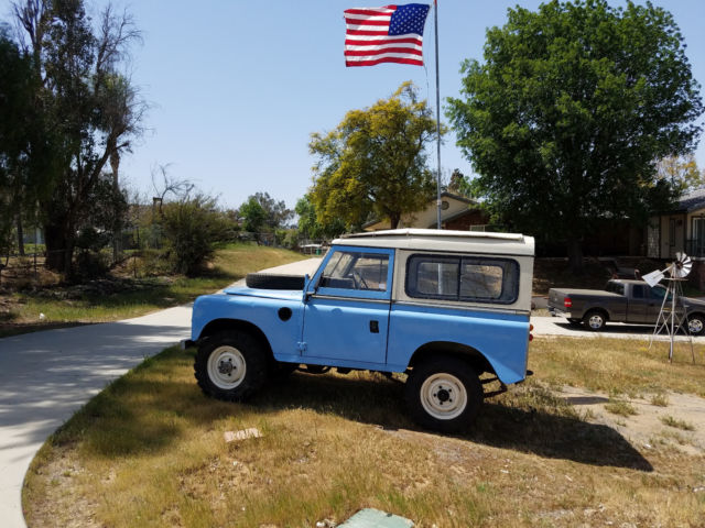 1976 Land Rover Defender