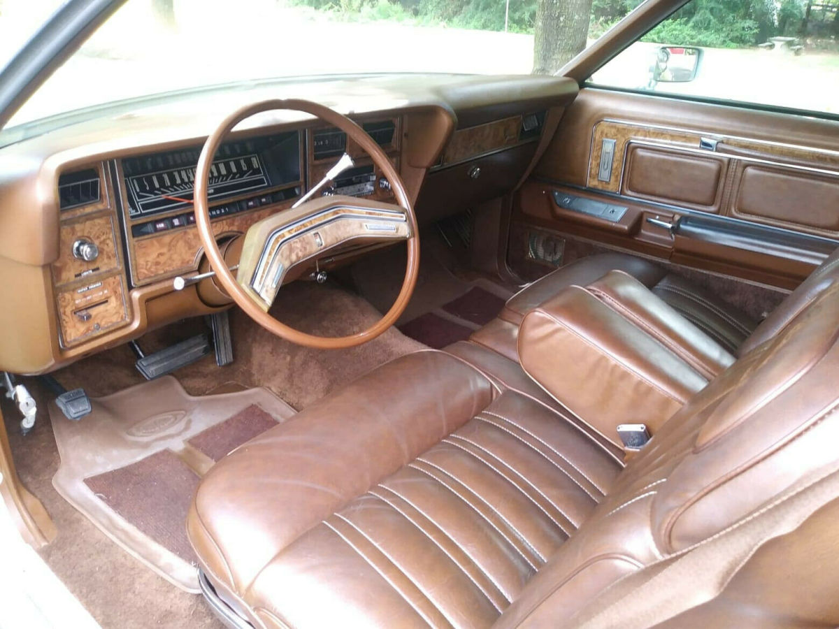 1976 Ford LTD Coupe