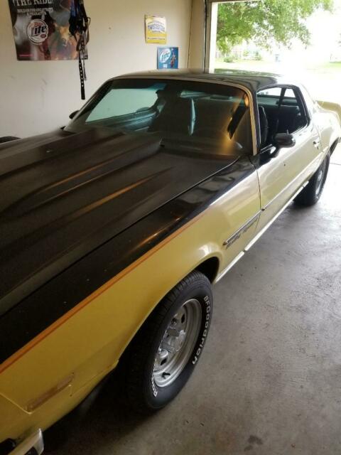 1976 Yellow Chevrolet Other