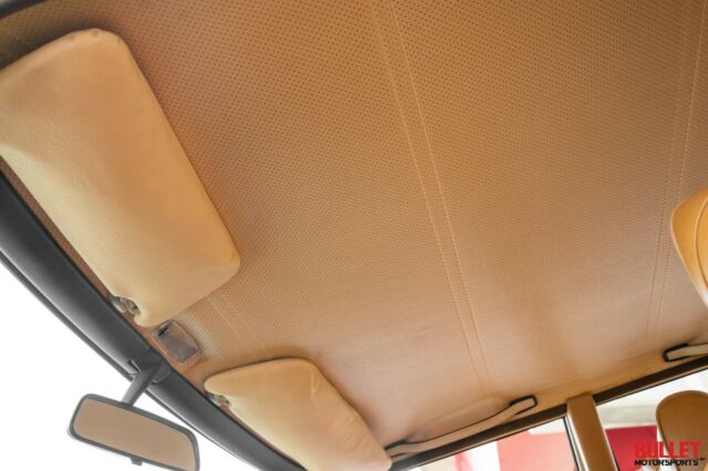 1976 Yellow Mercedes-Benz 300-Series Sedan