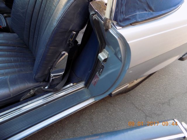 1976 Blue Mercedes-Benz SL-Class Convertible