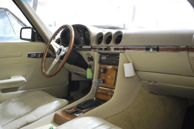 1976 Black Mercedes-Benz 400-Series Convertible