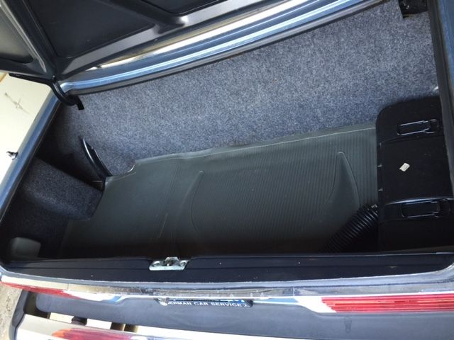 19760000 Diamond Blue Mercedes-Benz SL-Class Roadster