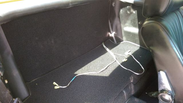 1976 Yellow Mercedes-Benz SL-Class Convertible