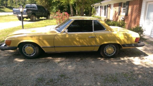 1976 Yellow Mercedes-Benz SL-Class Convertible