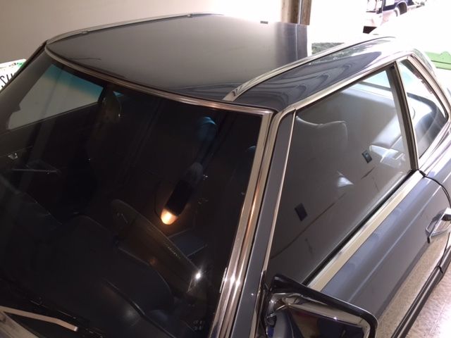 19760000 Diamond Blue Mercedes-Benz SL-Class Roadster