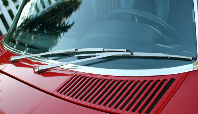 1976 Red Mercedes-Benz SL-Class Convertible