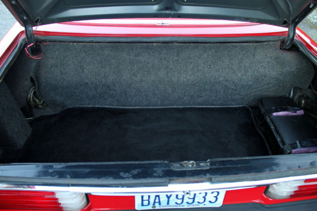 1976 Red Mercedes-Benz SL-Class Convertible