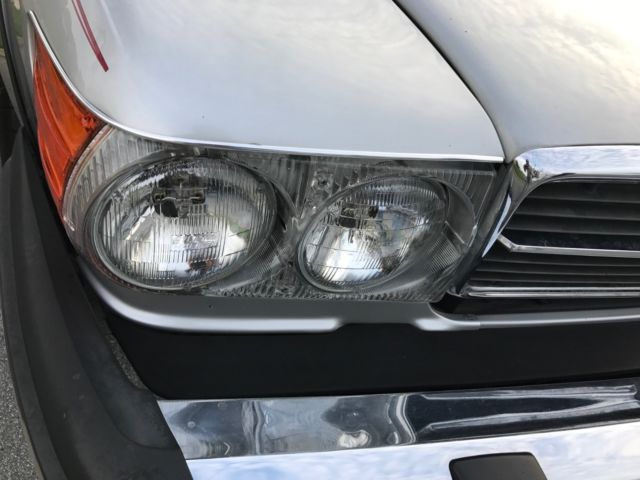 1976 Silver Mercedes-Benz SL-Class Coupe