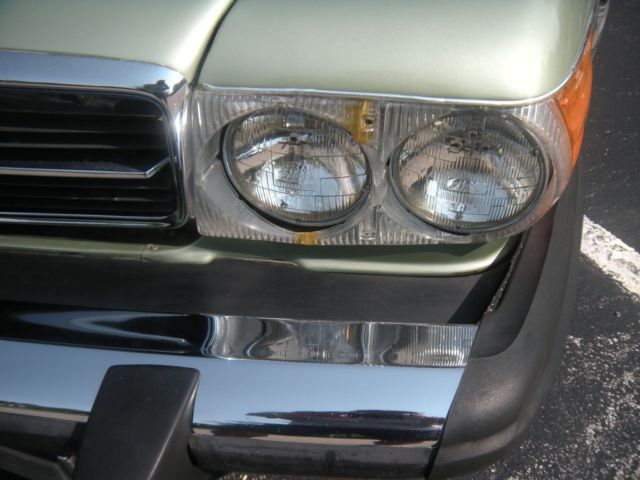 1976 Green Mercedes-Benz SL-Class Coupe