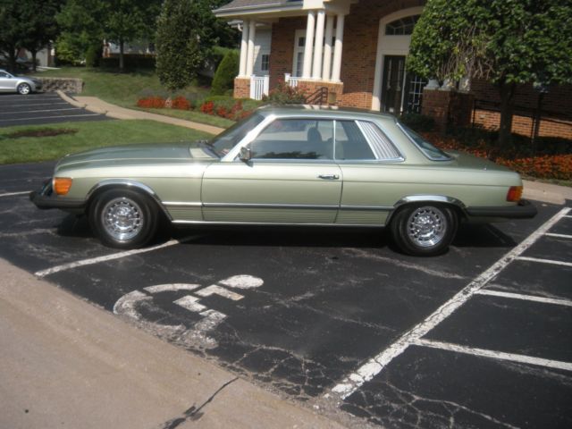 1976 Green Mercedes-Benz SL-Class Coupe