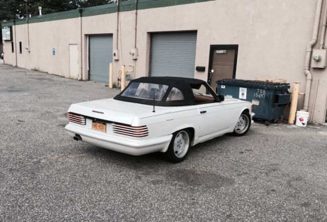 1976 White Mercedes-Benz SL-Class