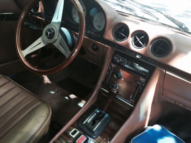 1976 White Mercedes-Benz SL-Class