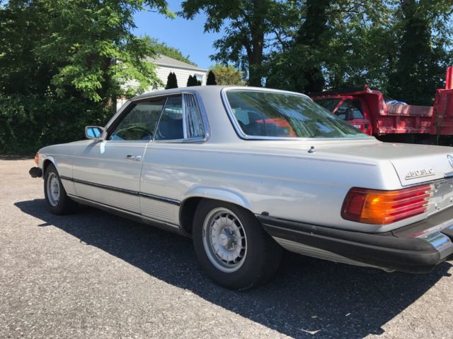 1976 Silver Mercedes-Benz 400-Series Coupe