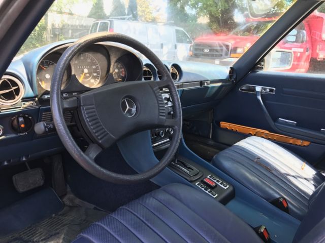 1976 Silver Mercedes-Benz 400-Series Coupe