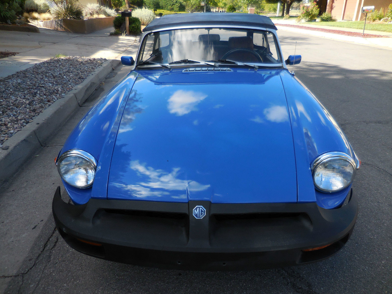 1976 Blue MG MGB Convertible