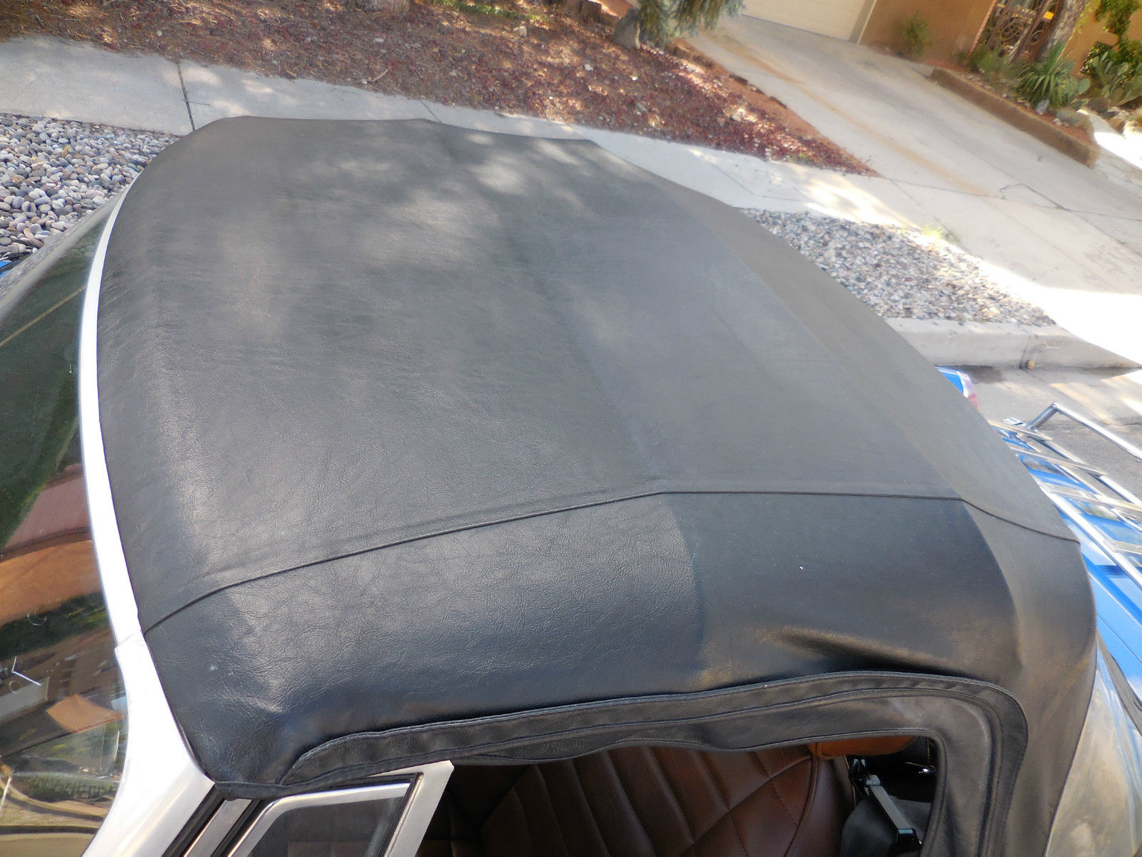 1976 Blue MG MGB Convertible