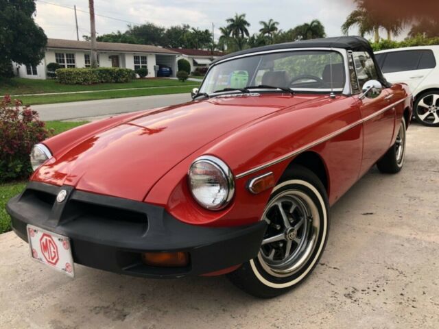 1976 Red MG MGB Convertible