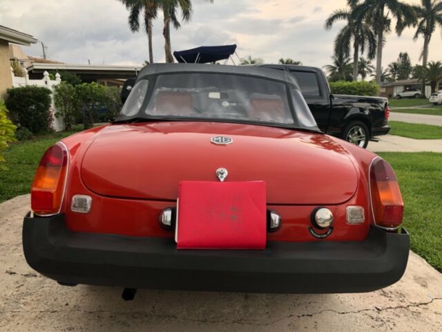 1976 Red MG MGB Convertible