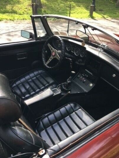1976 Burgundy MG MGB Convertible