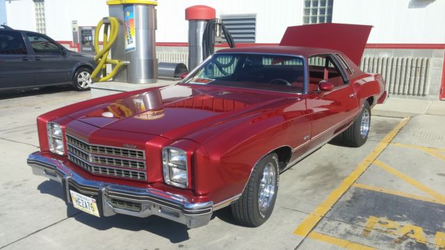 19760000 Red Chevrolet Monte Carlo Coupe