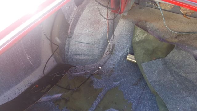 19760000 Red Chevrolet Monte Carlo Coupe