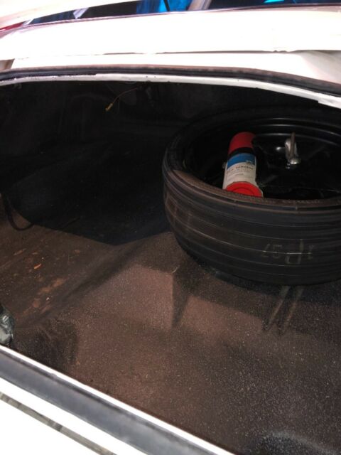 1976 White Pontiac Trans Am Coupe