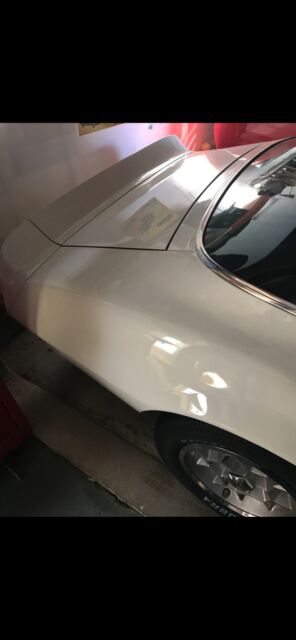 1976 White Pontiac Trans Am Coupe