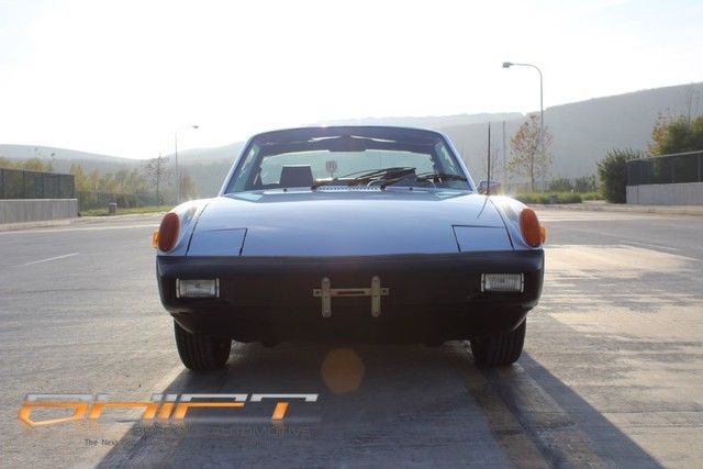 1976 Silver Porsche 914