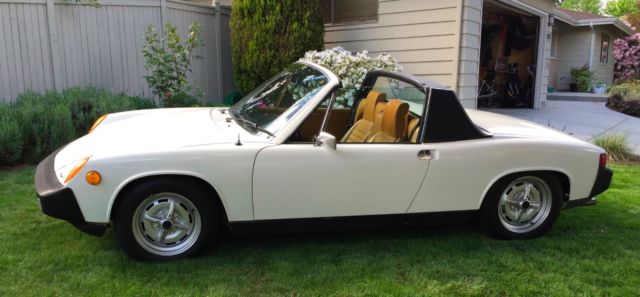 1976 White Porsche 914 Coupe