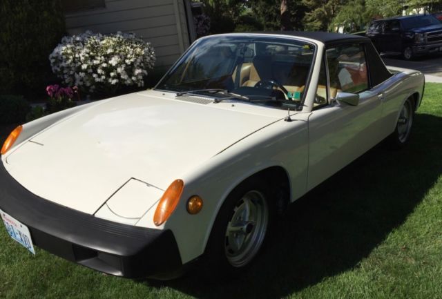1976 White Porsche 914 Coupe