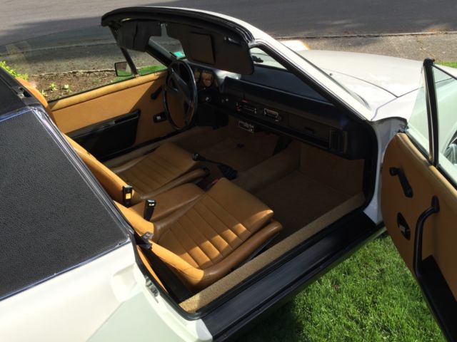 1976 White Porsche 914 Coupe