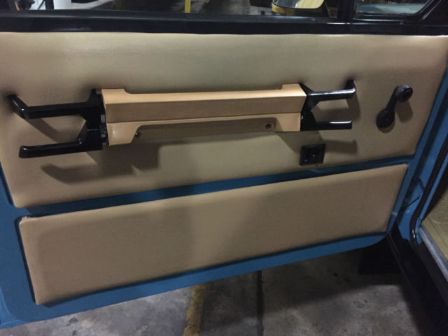 1976 Tuscan Blue Land Rover Range Rover SUV