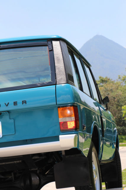 1976 Tuscan Blue Land Rover Range Rover SUV