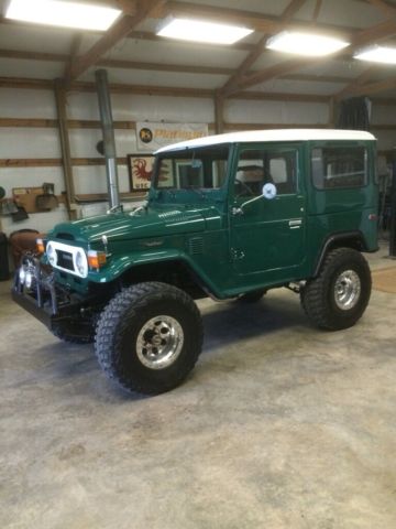 1976 Black Toyota Land Cruiser