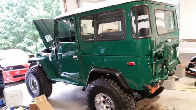 1976 Black Toyota Land Cruiser