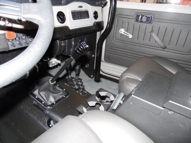 1976 Gray Toyota Land Cruiser SUV