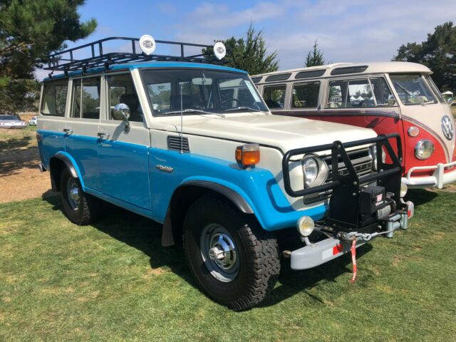 1976 Blue Toyota Land Cruiser SUV