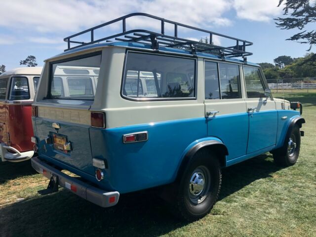 1976 Blue Toyota Land Cruiser SUV
