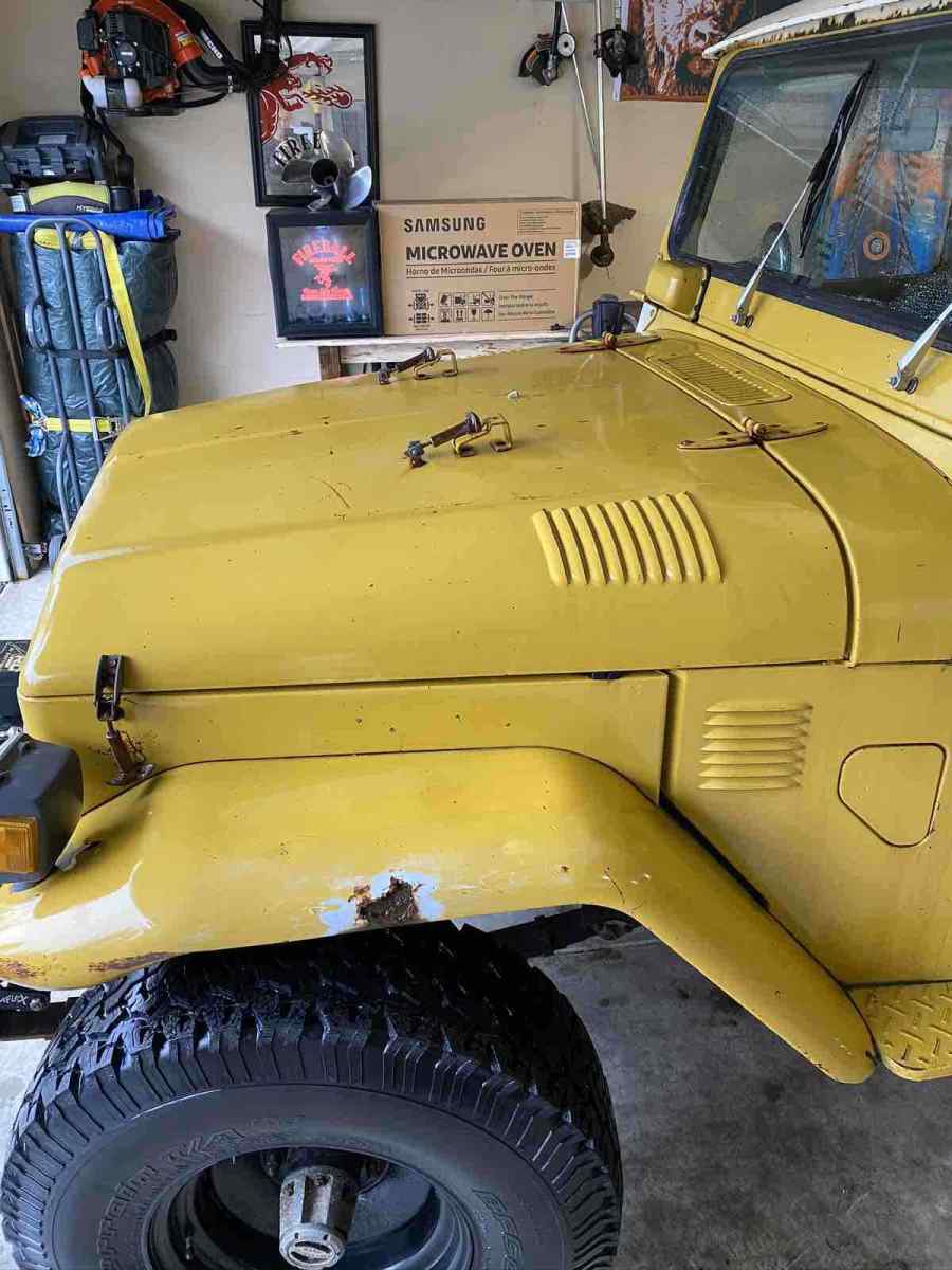 1976 Yellow Toyota Fj SUV