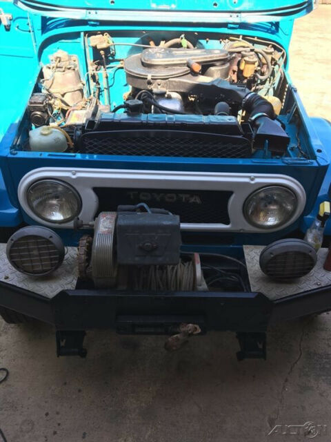 1976 Blue Toyota Land Cruiser SUV